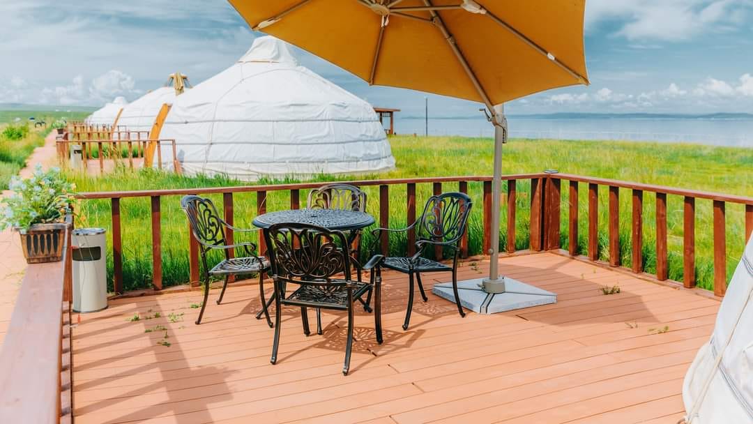 CENTRAL MONGOLIAN HIGHLIGHTS & LAKE TOUR 4 NIGHTS 5 DAYS